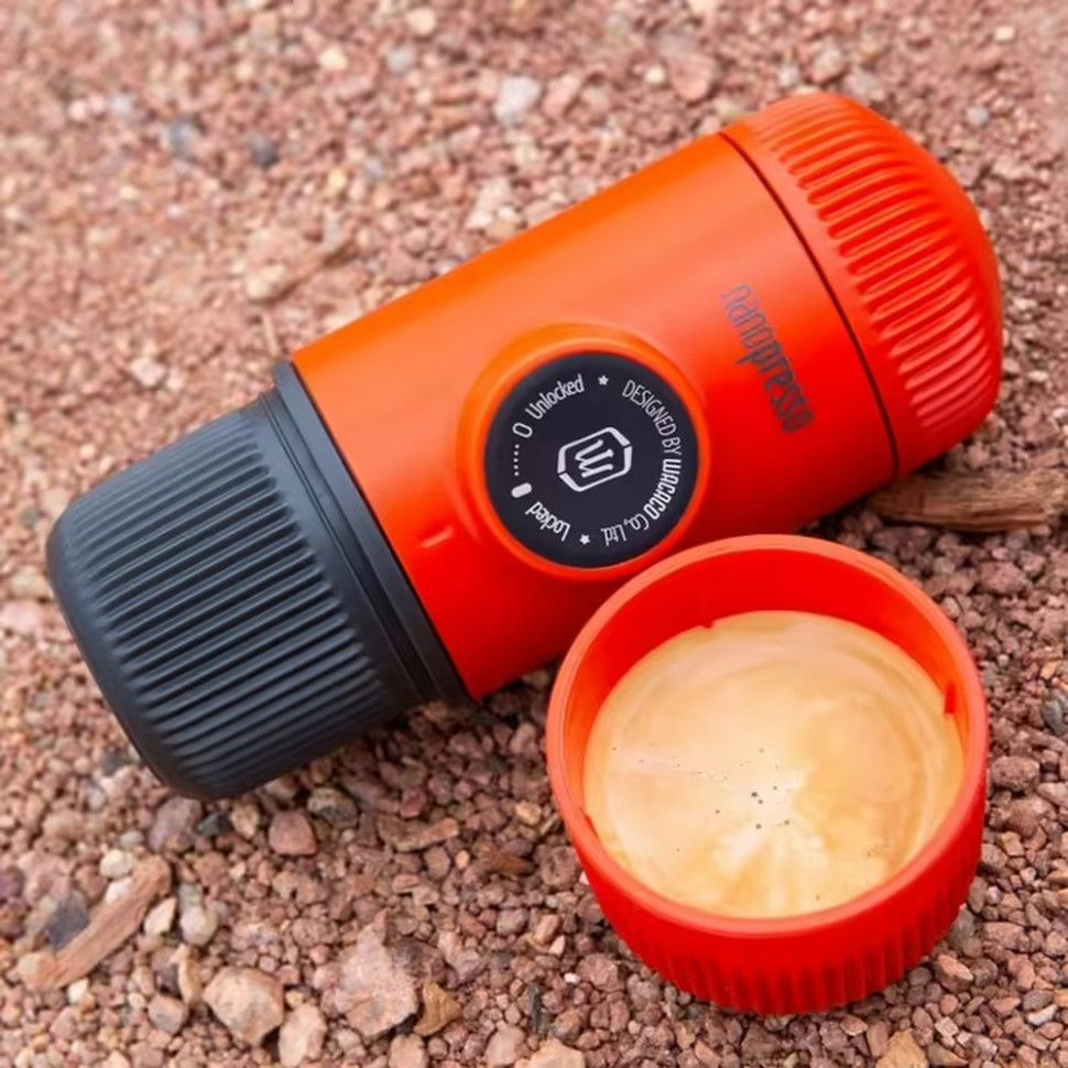 Походная кофе-машина Wacaco Nanopresso Red + Case
