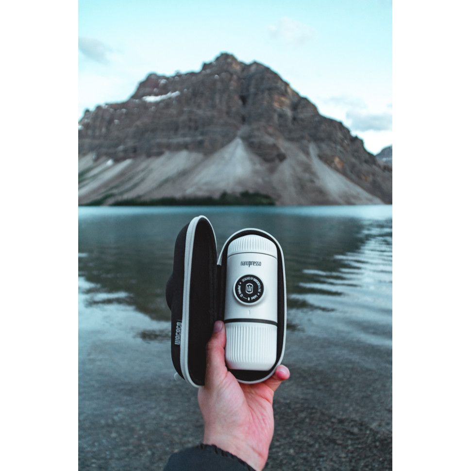 Походная кофе-машина Wacaco Nanopresso White + Case
