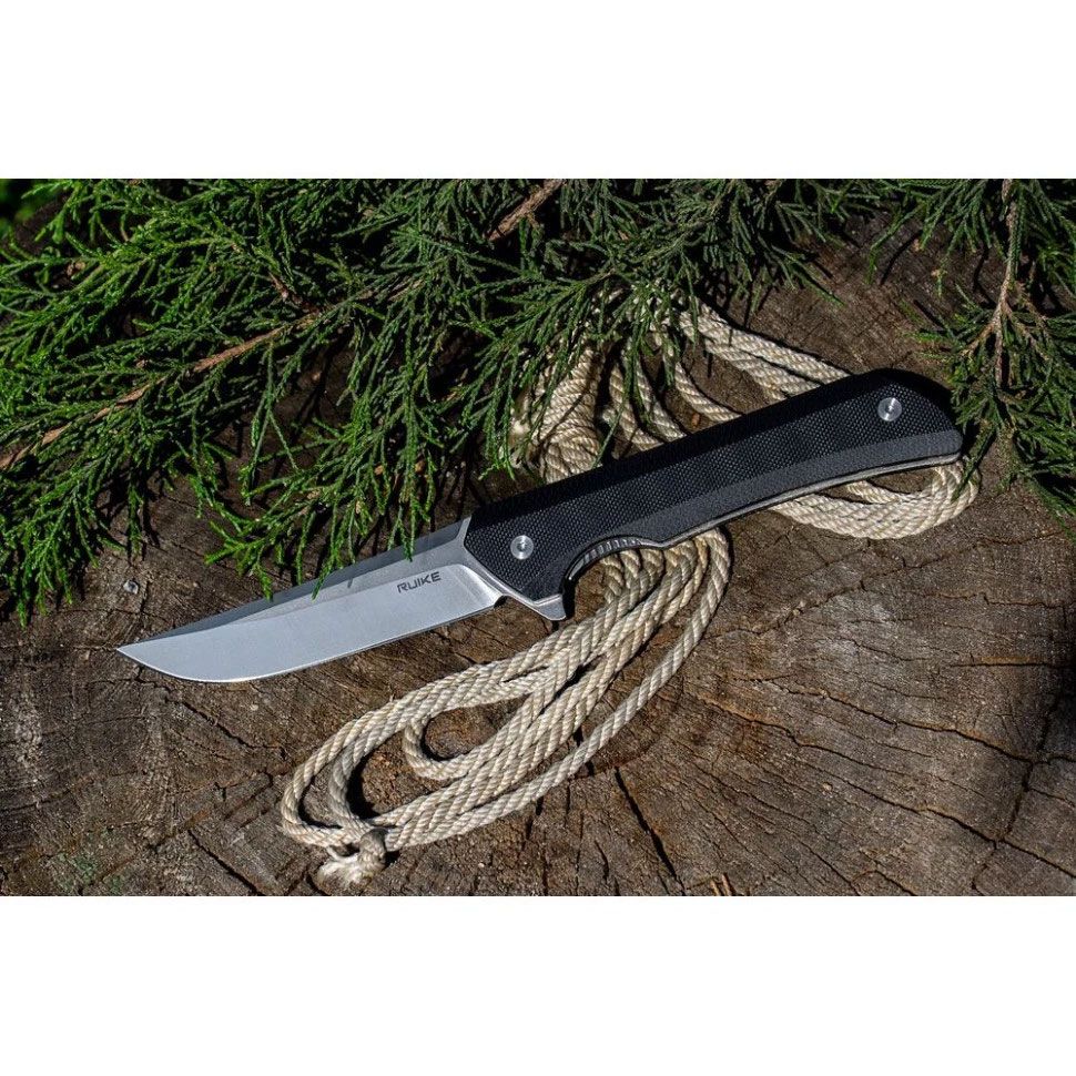 Складаний ніж Ruike Hussar Black P121-B